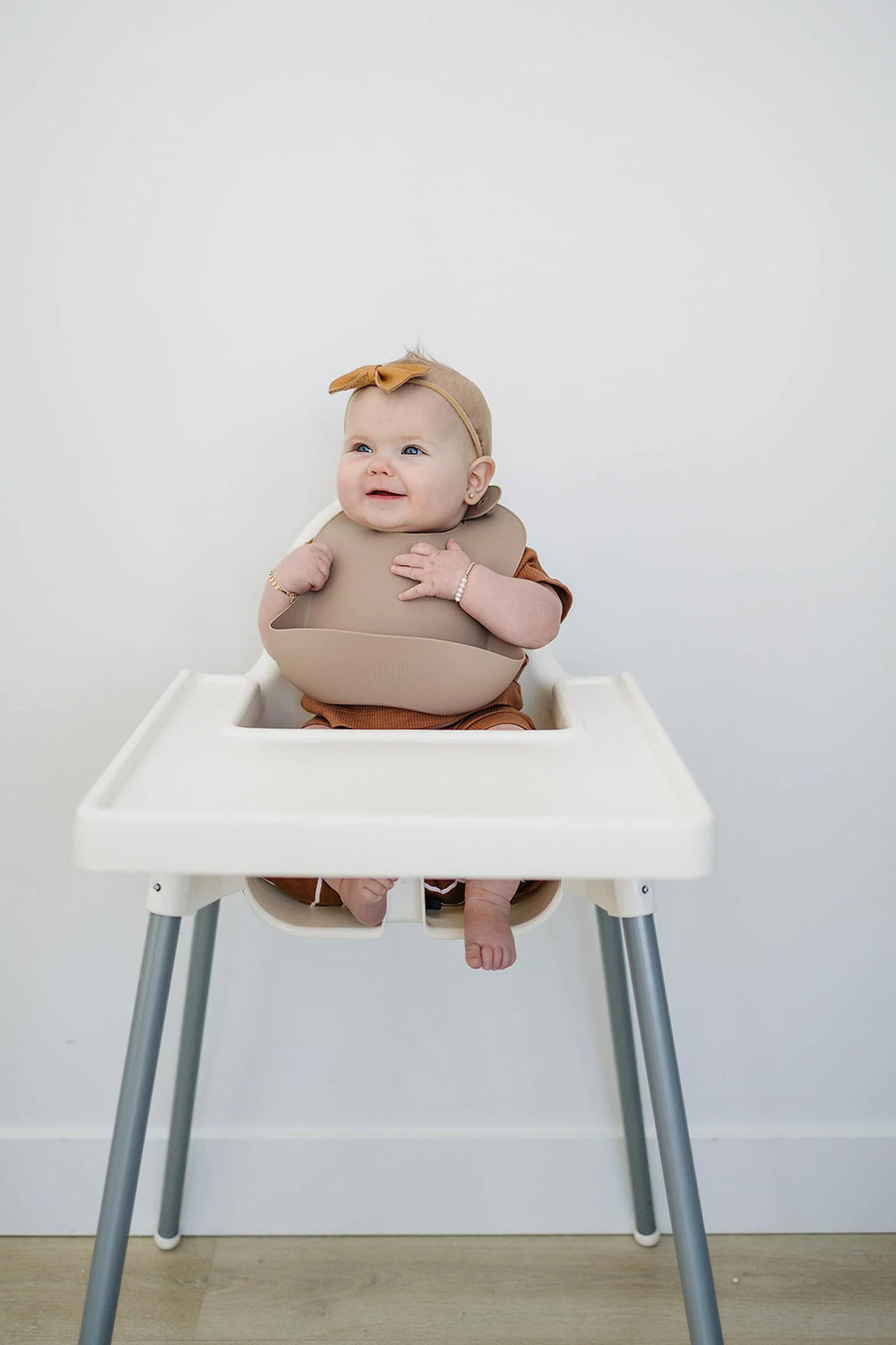 Mebie Baby Silicone Bib, Adjustable Fit, BPA Free, Baby Essentials - Image 8