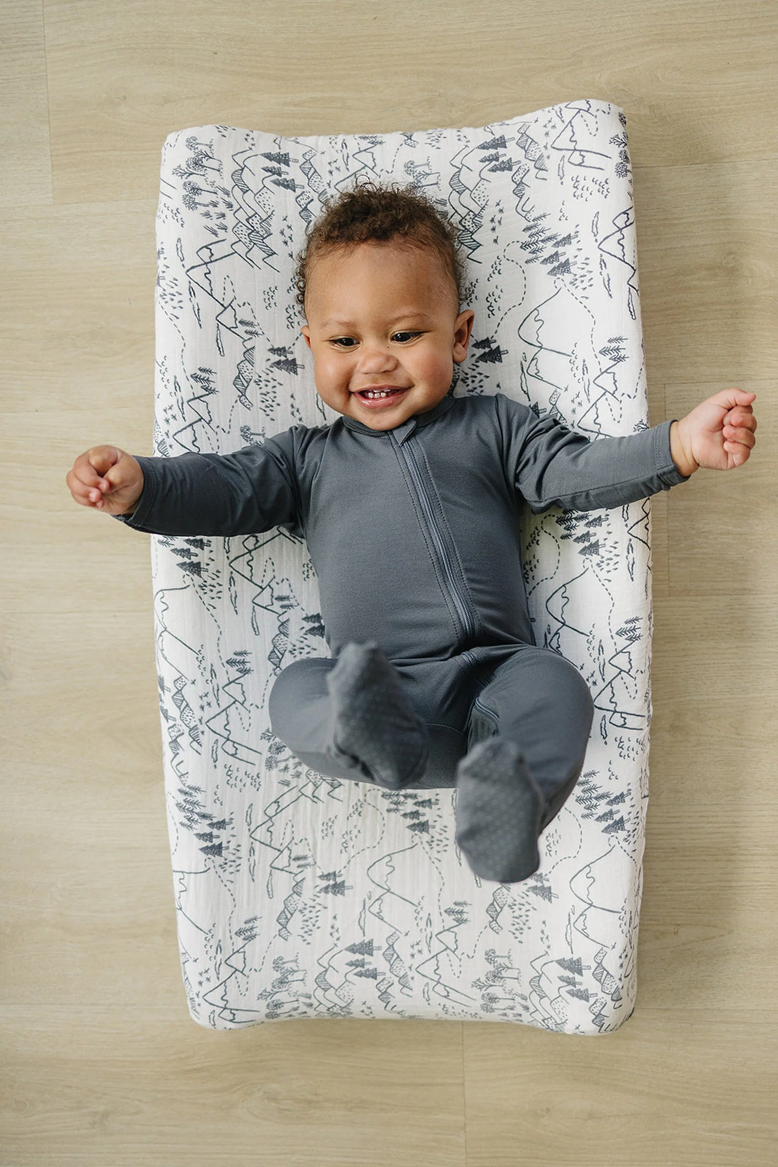 Mebie Baby Summit Muslin Changing Pad Cover, 100% Cotton, Baby Essentials - Image 2
