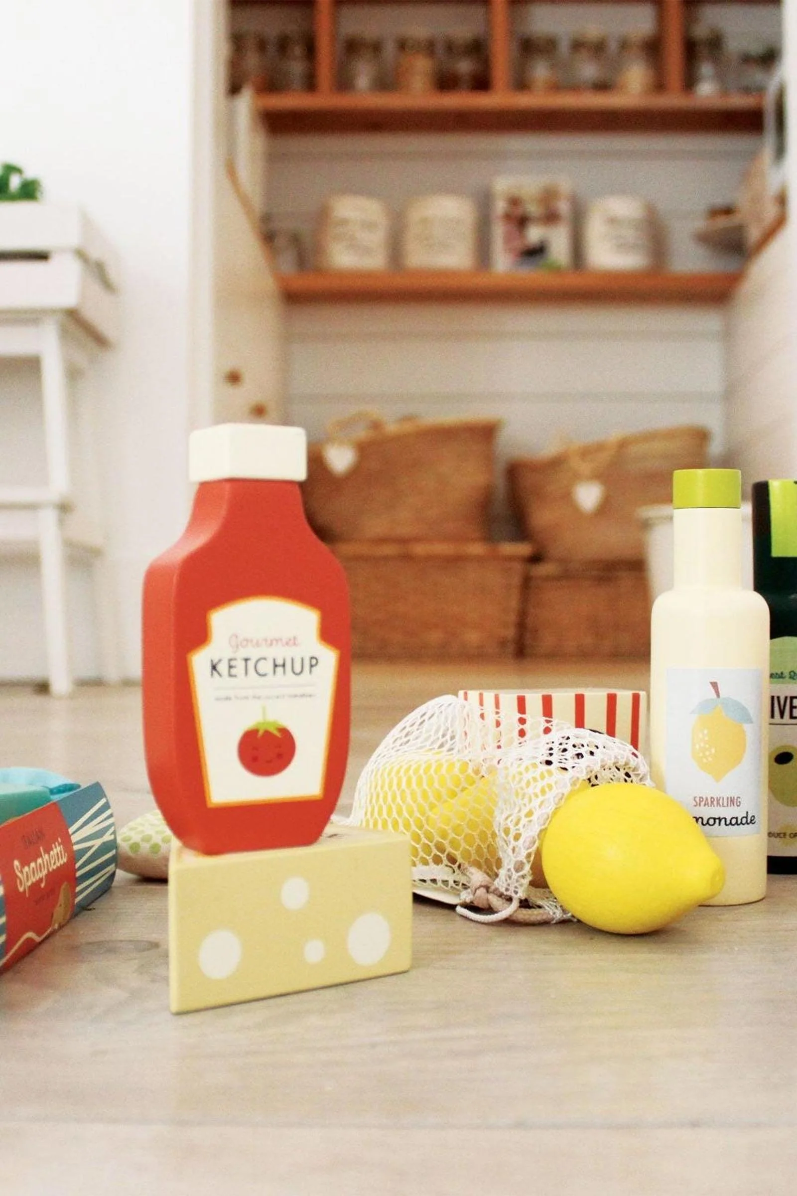 Tender Leaf Wooden Toys, Supermarket Grocery Set - Image 2