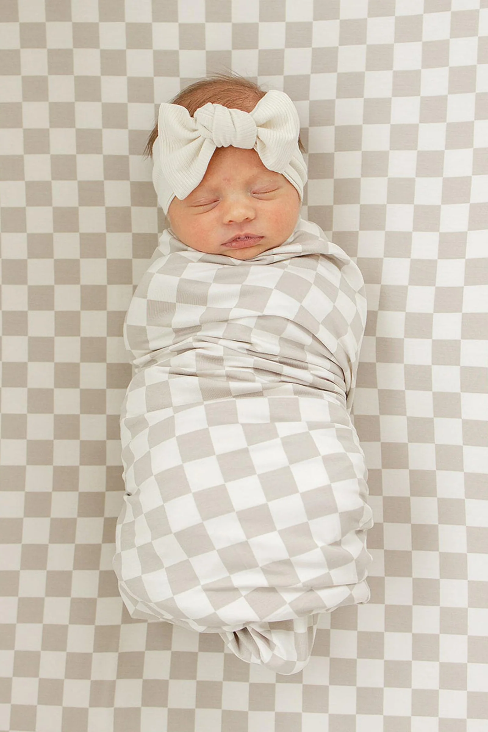Mebie Baby Taupe Checkered Stretch Crib Sheet, Bamboo, Baby Essentials - Image 5