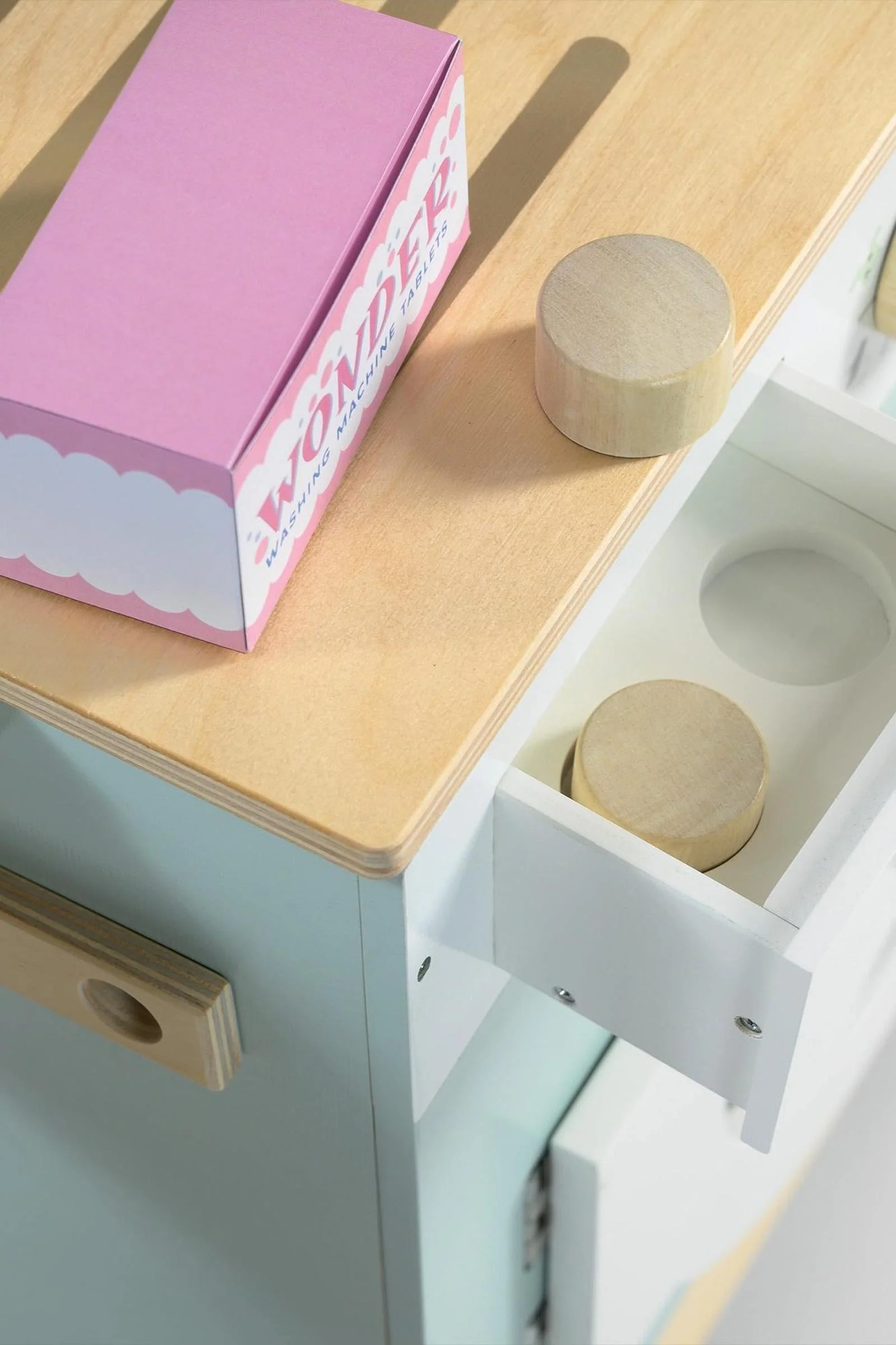 Tender Leaf Wooden Toys, Tenderleaf Laundrette - Image 12