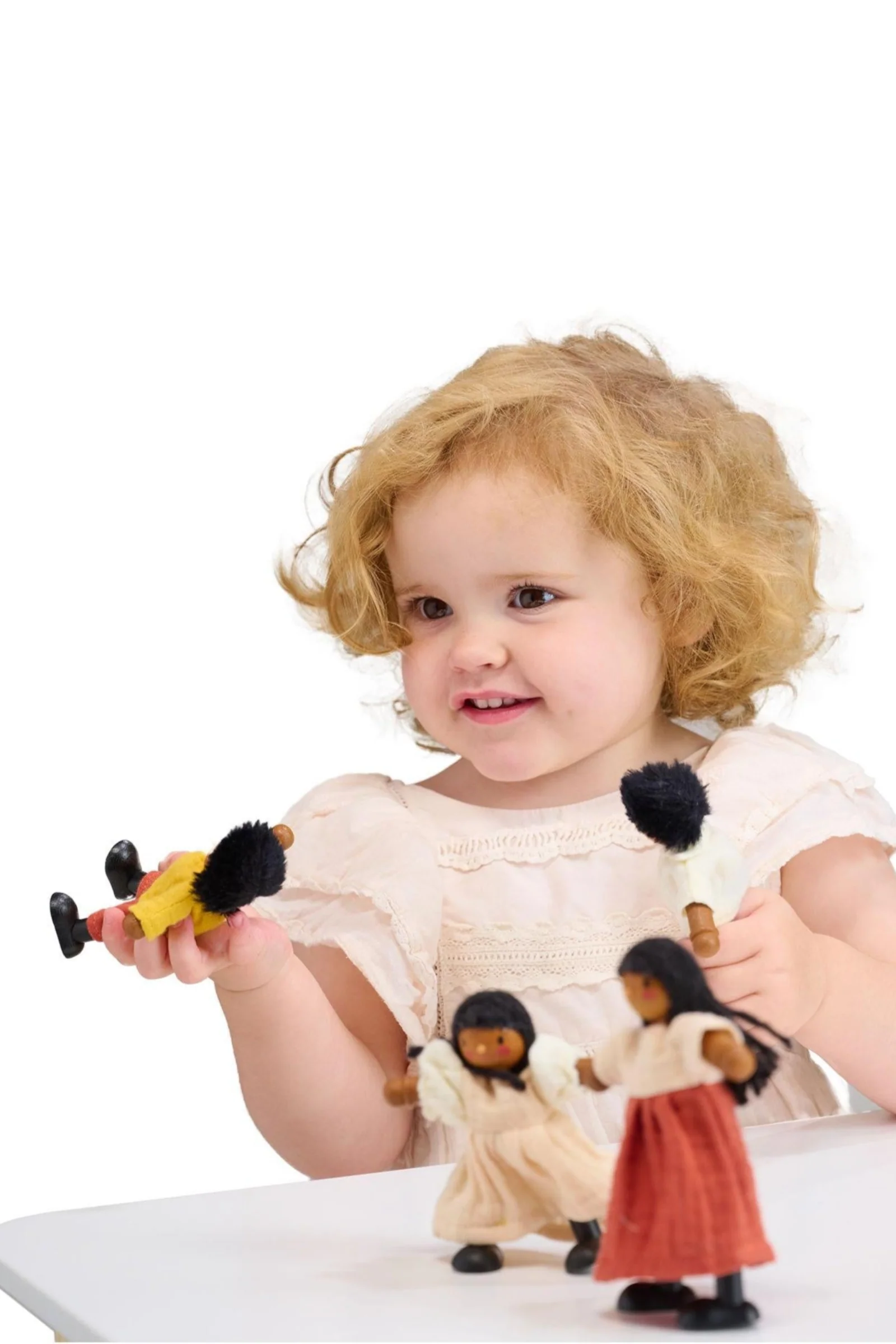 Mentari Wooden Toys, The Berrybunch Doll Family - Image 3