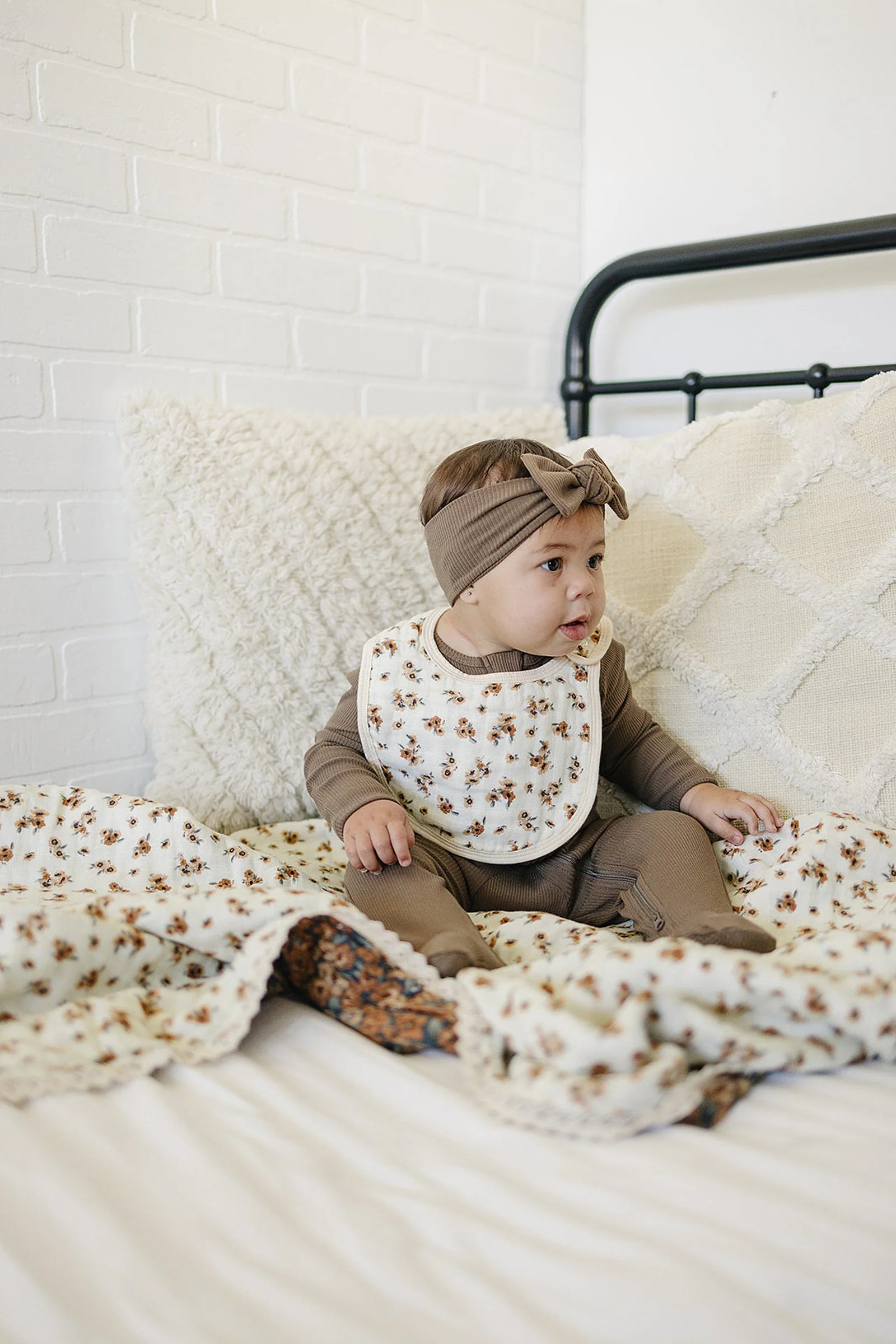 Mebie Baby Venetian Floral + Autumn Bloom Lace Muslin Crib Quilt, 100% Cotton, Baby Essentials - Image 6