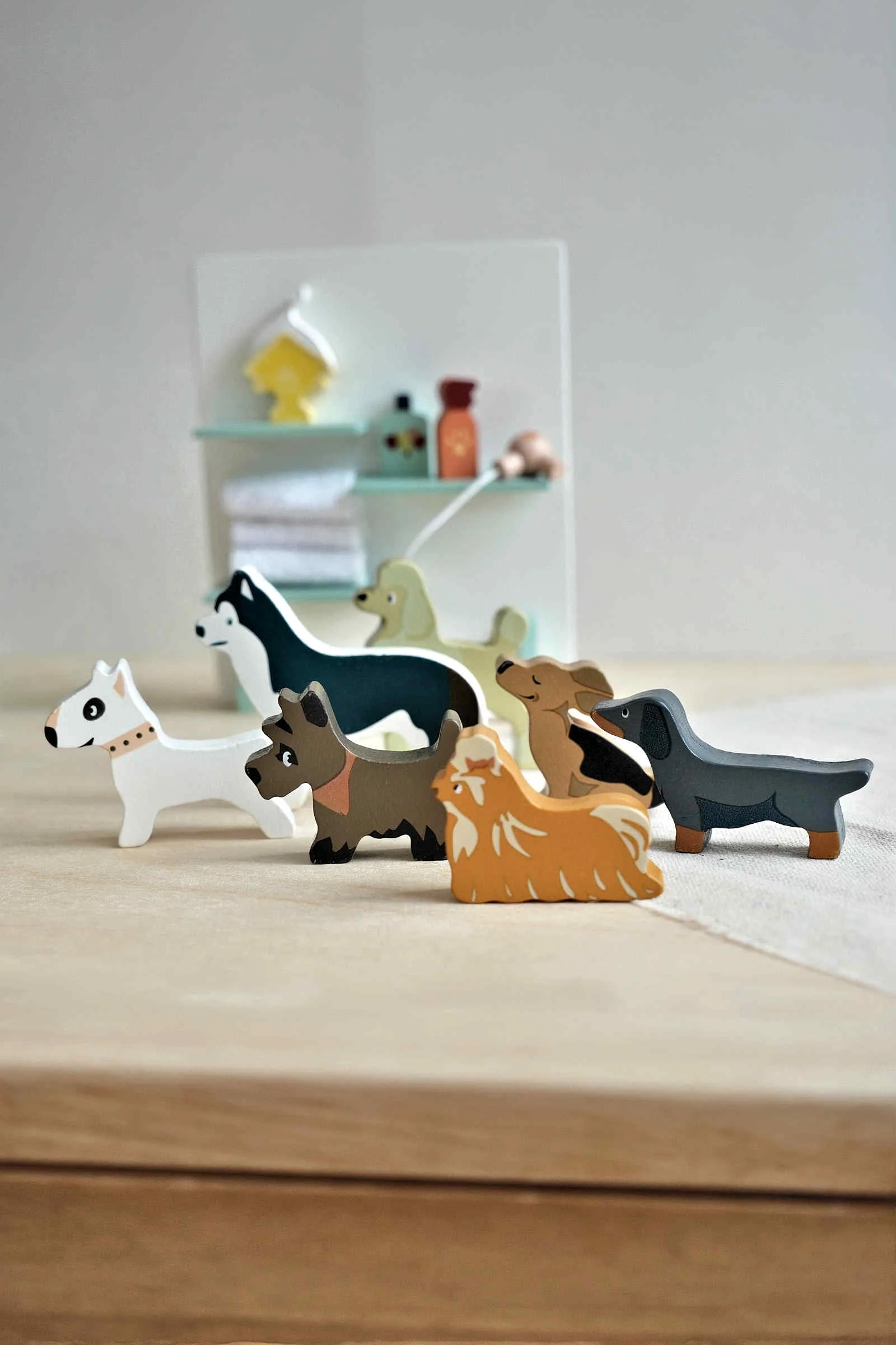 Tender Leaf Wooden Toys, Waggy Tails Dog Salon - Image 11