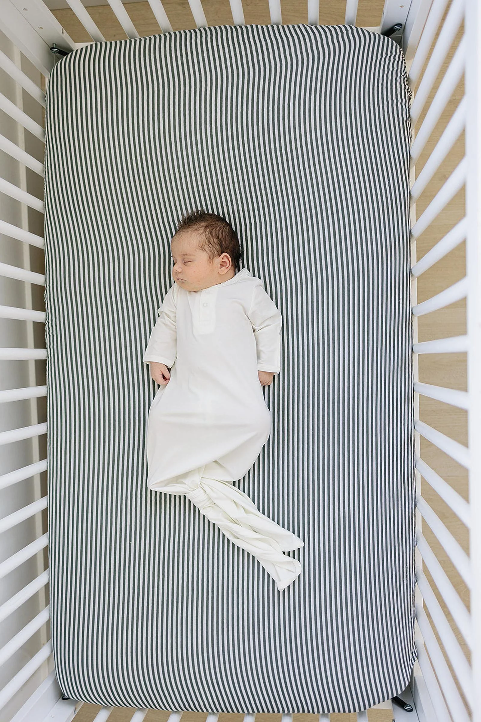 Mebie Baby White Knot Gown, Bamboo, Baby Essentials - Image 3