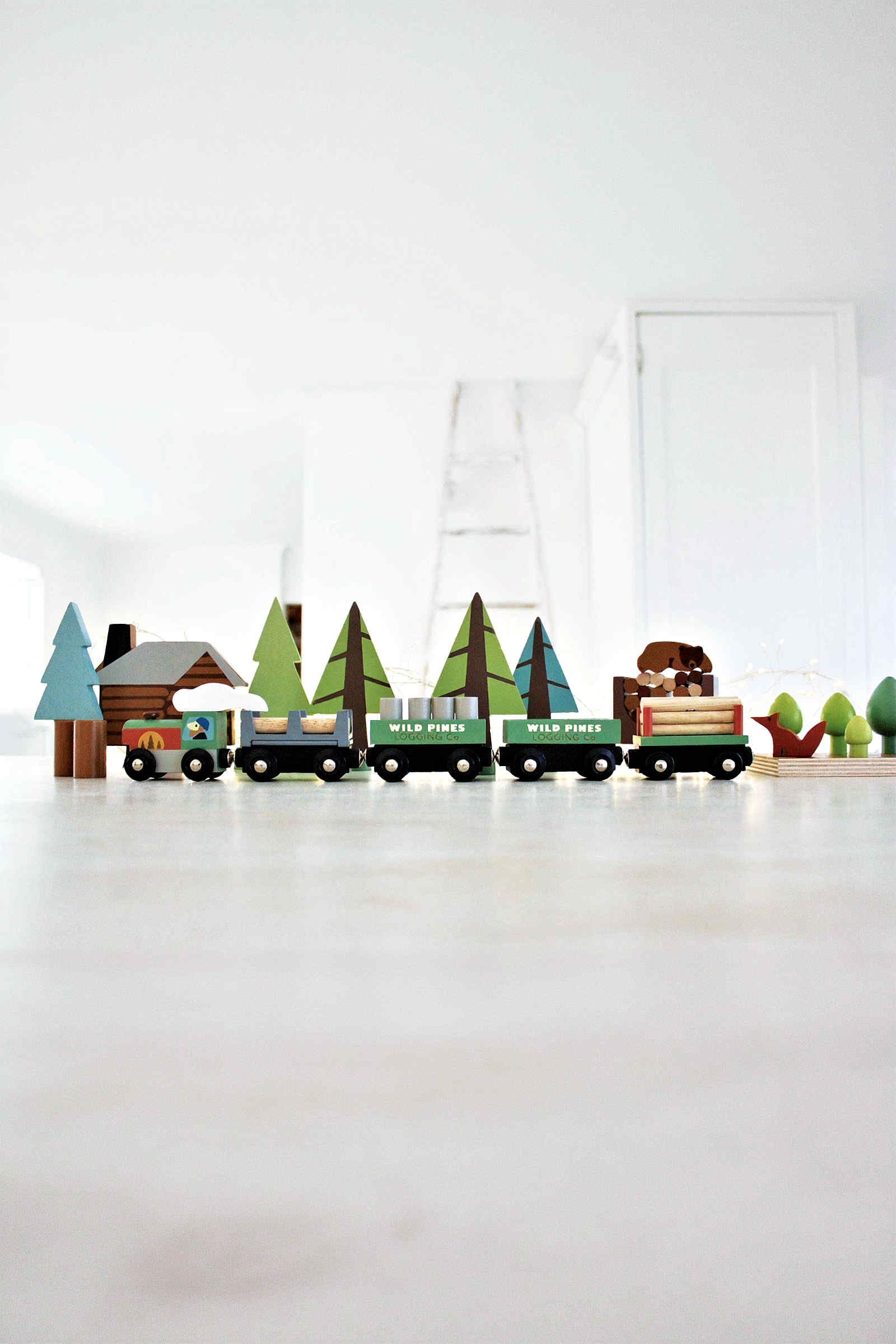 Tender Leaf Wooden Toys, Wild Pines Train Set - Image 12