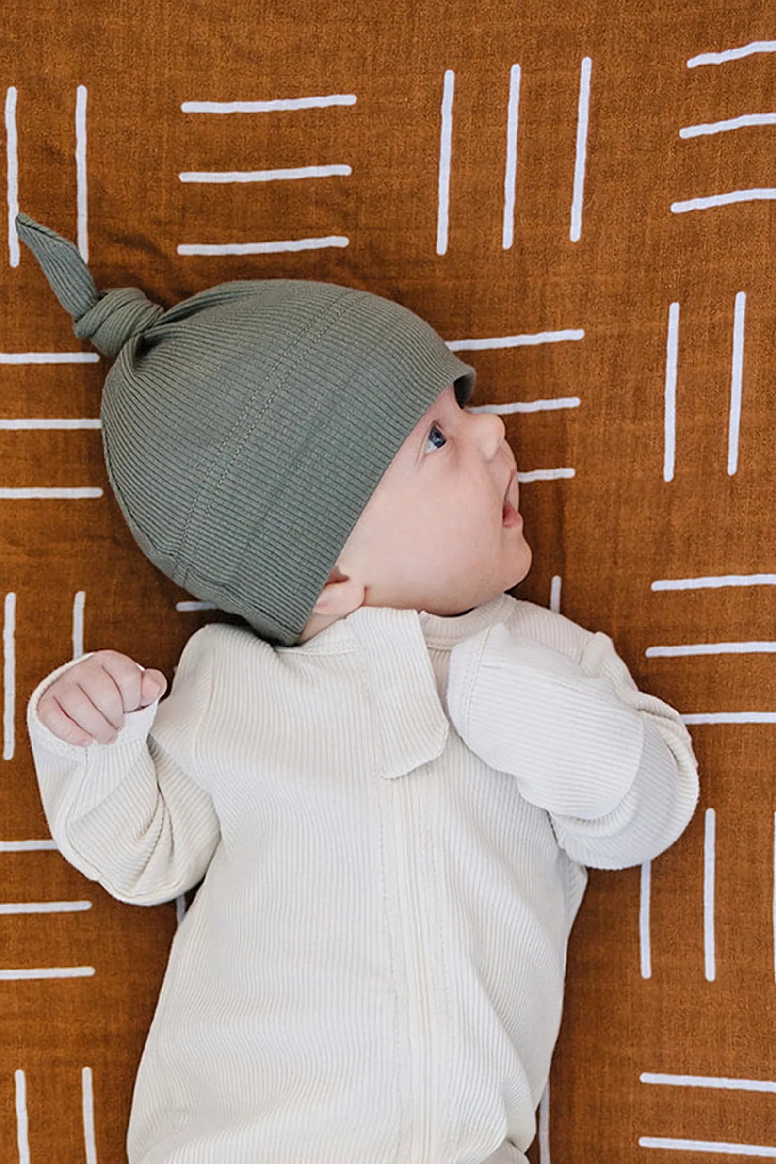 Mebie Baby Winter Green Ribbed Newborn Knot Hat, Organic Cotton, Baby Essentials