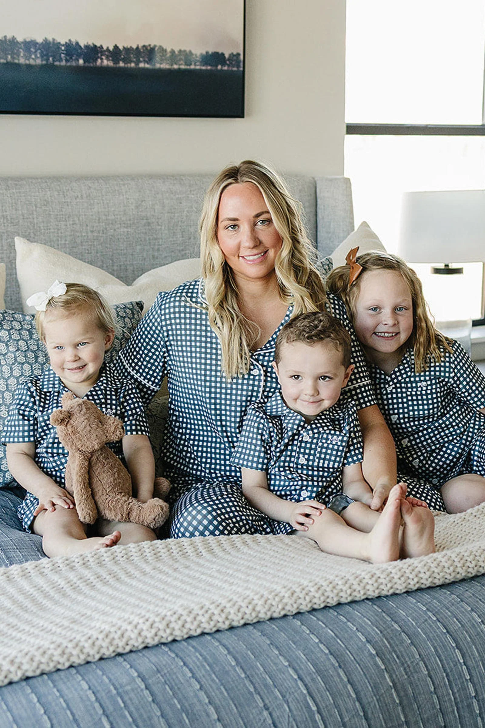Mebie Baby Women's Navy Gingham Pajama Set, Bamboo - Image 7