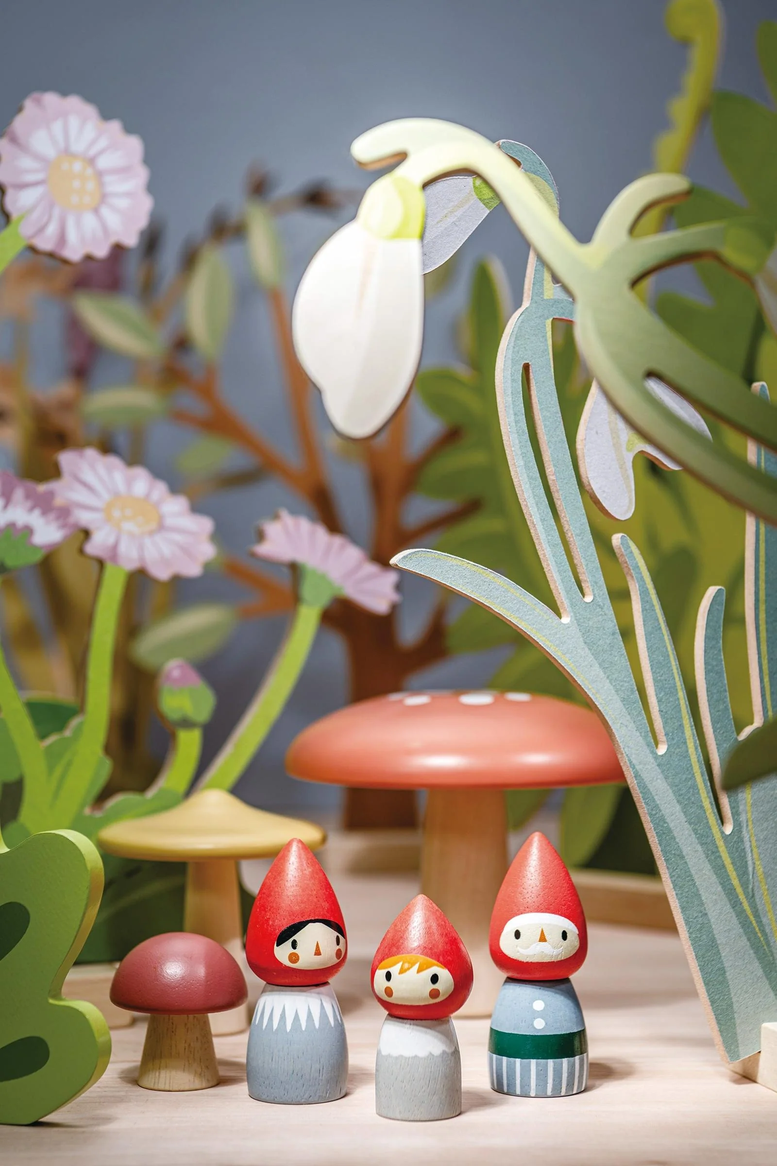 Tender Leaf Wooden Toys, Woodland Gnome Family - Image 8